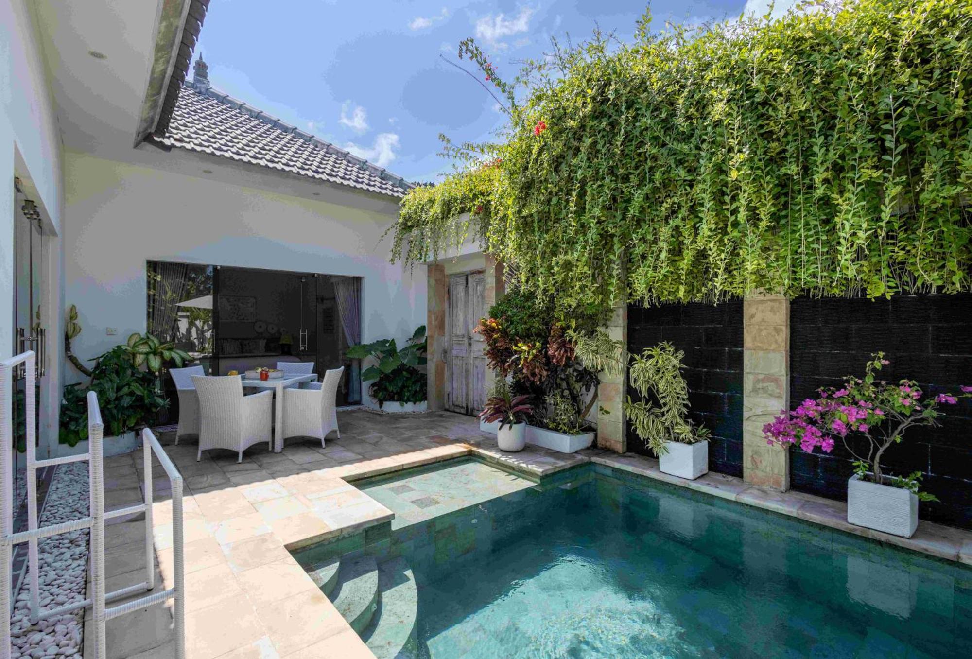 Charming, Villa Sofie - Central Sanur With Refreshing Pool מראה חיצוני תמונה