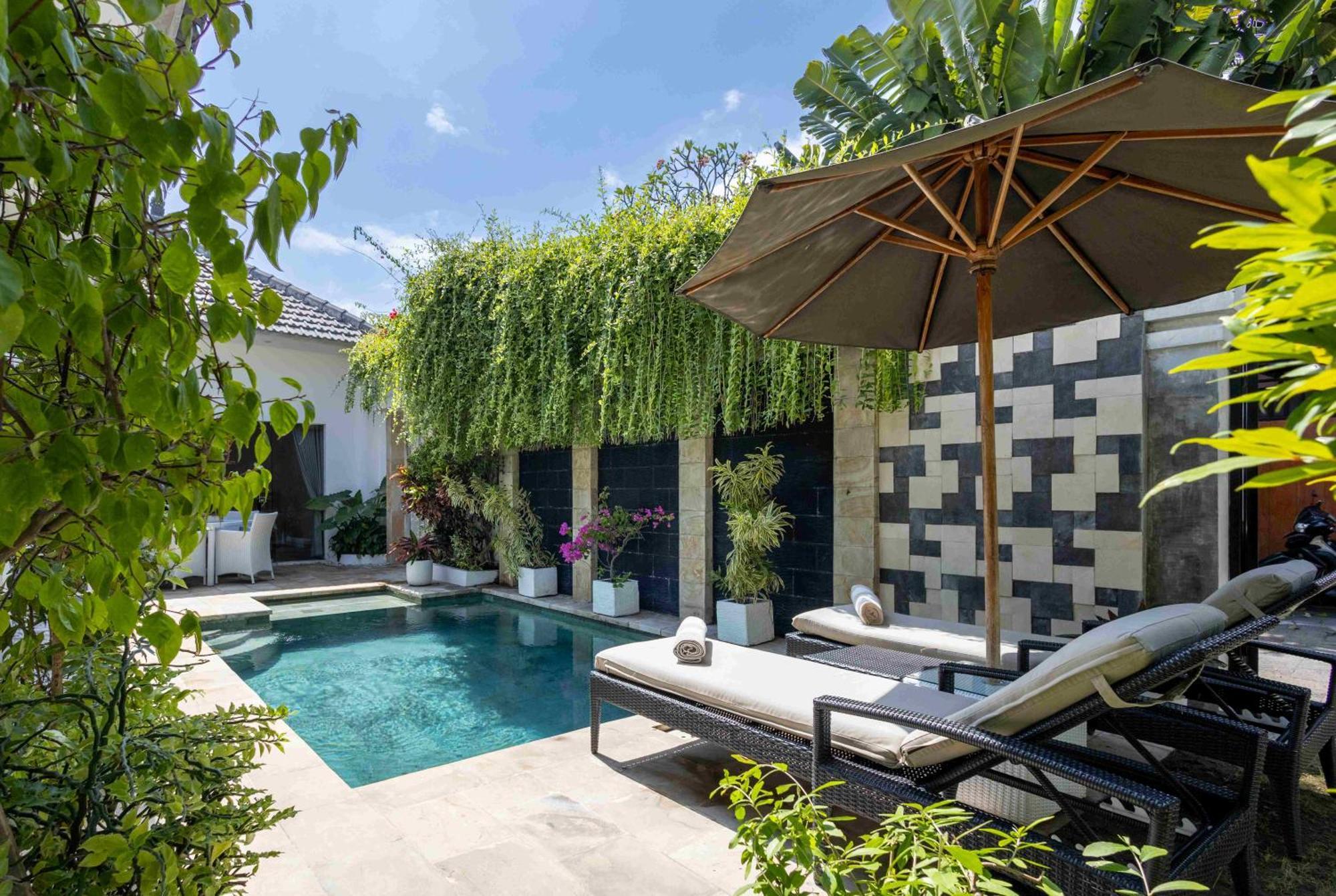 Charming, Villa Sofie - Central Sanur With Refreshing Pool מראה חיצוני תמונה