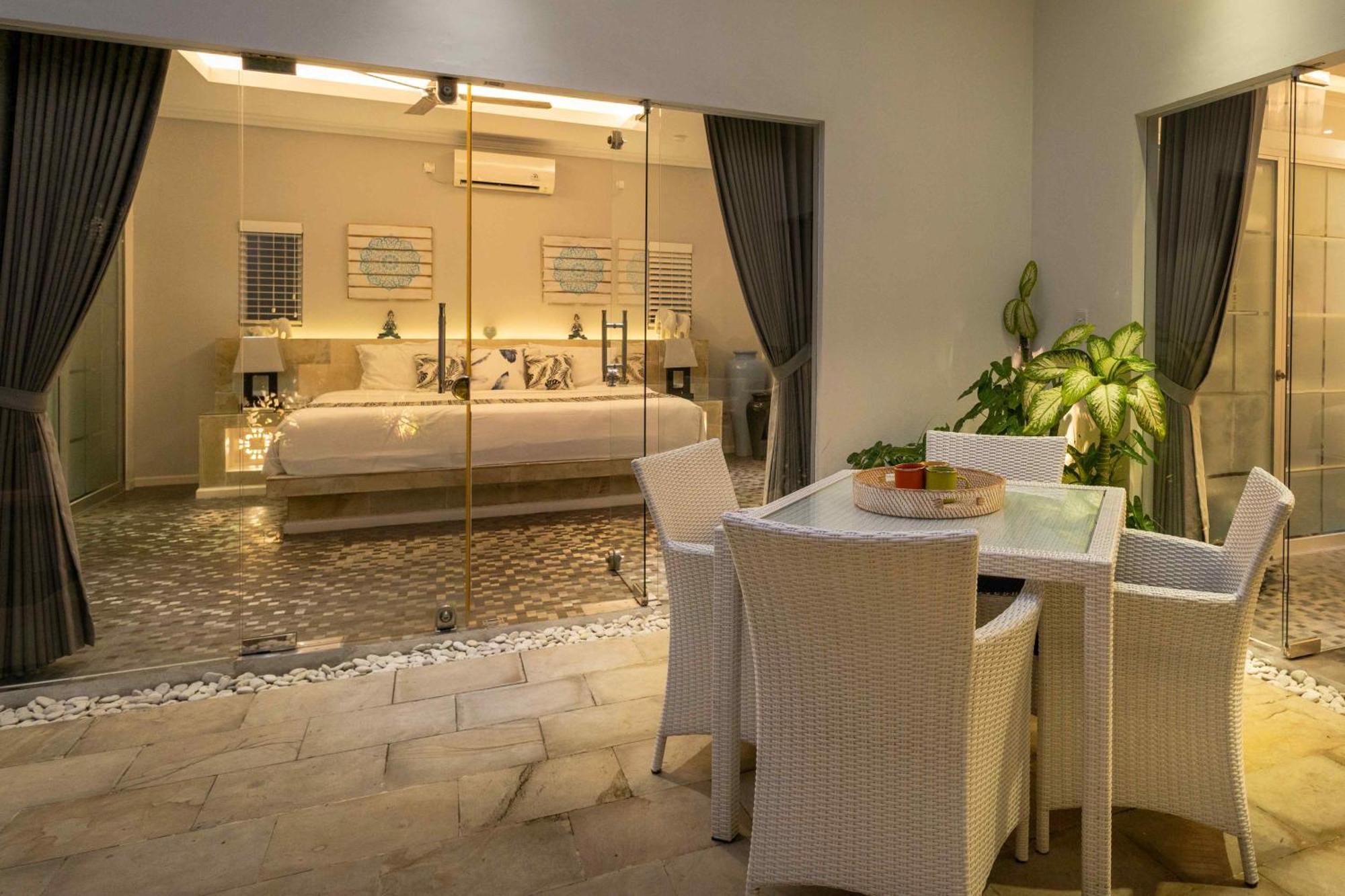 Charming, Villa Sofie - Central Sanur With Refreshing Pool מראה חיצוני תמונה